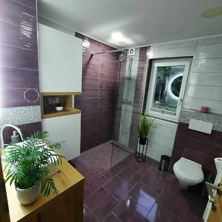 Green Garden House Zrece Exterior photo